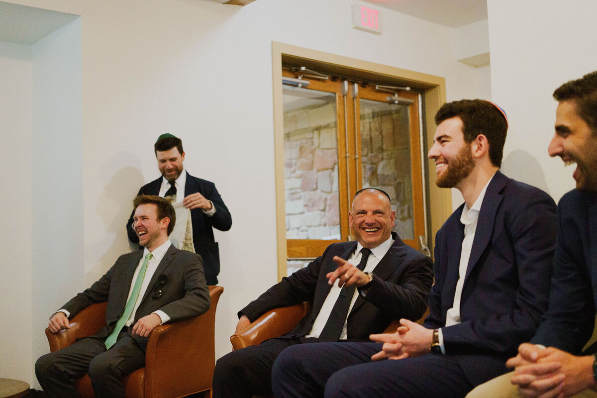 Esme&JacobWeddingPhotos_Previews_AustinWeddingPhotographer_HereafterFilms-14