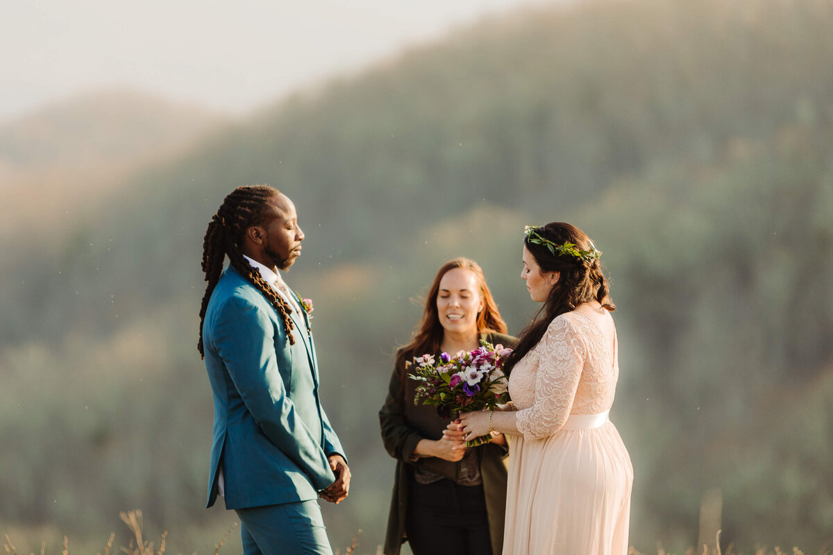 Max-Patch-Sunset-Mountain-Elopement-12