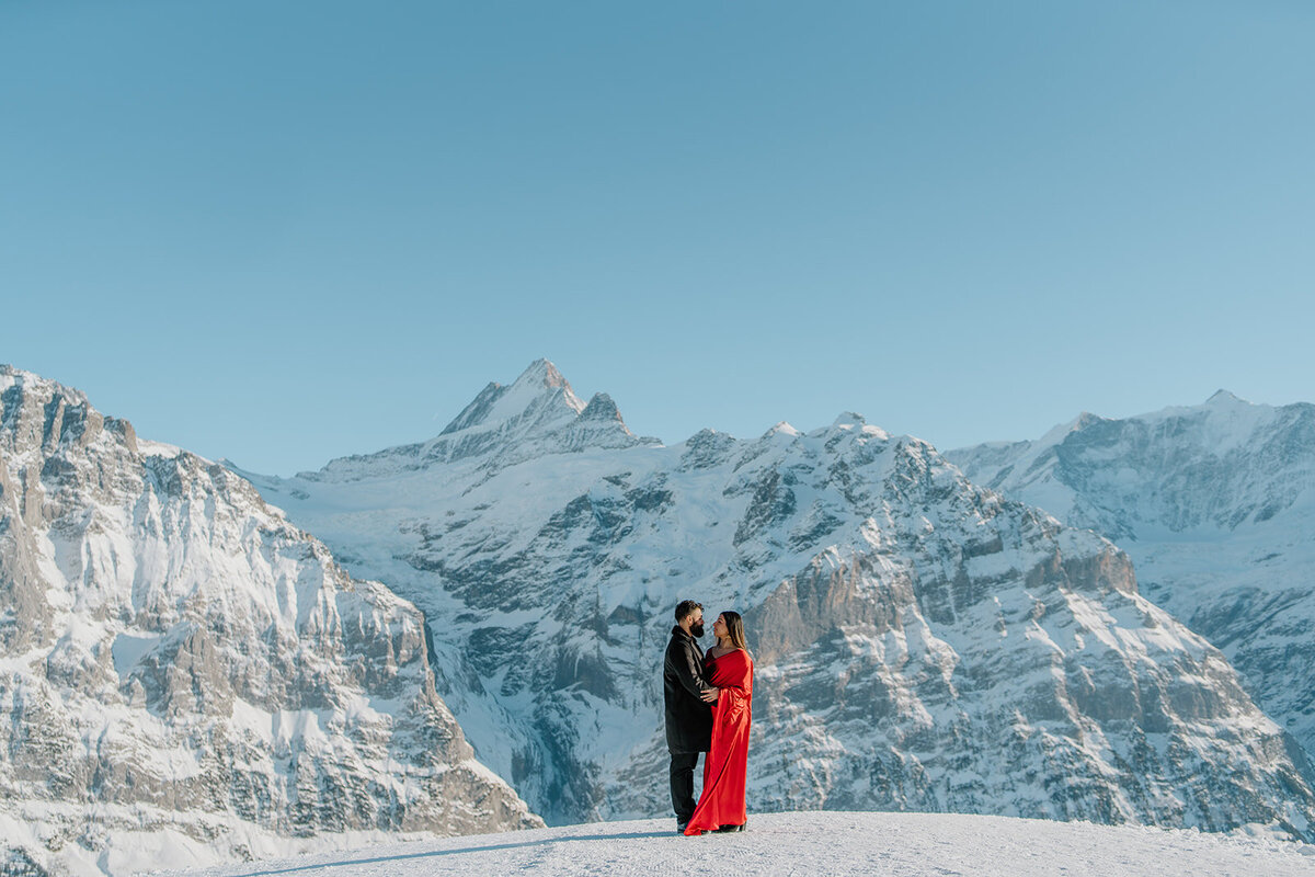 119_Engagement-Photoshoot-Swiss-Mountain_SBW01826_websize