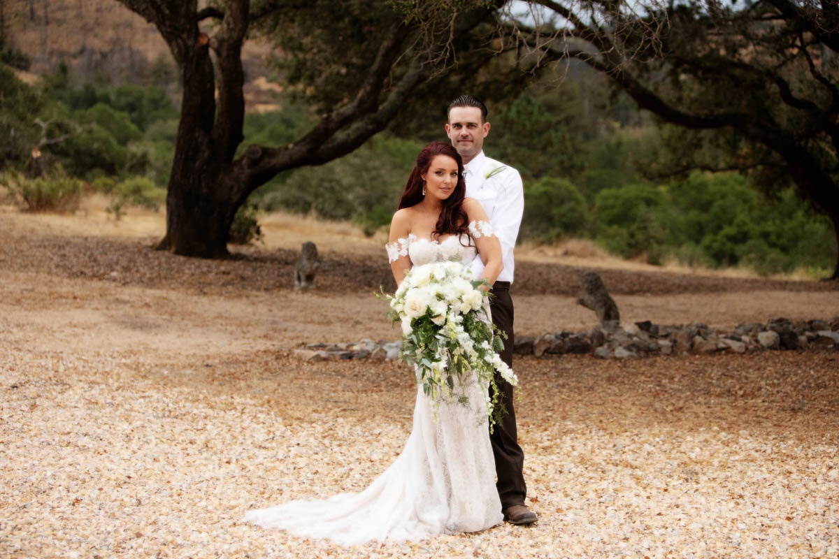 Wedding-in-wine-country-couple-portrait