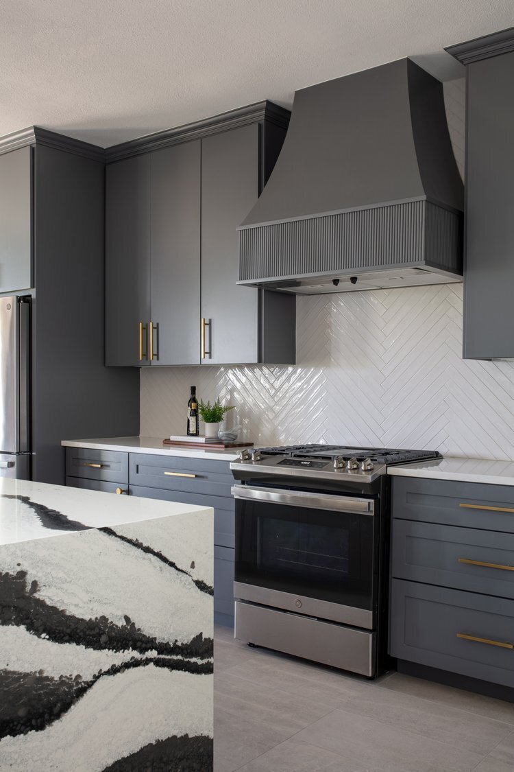 Kitchen_LongwoodCt_03