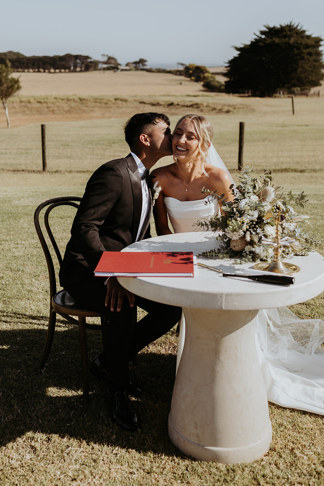 Sneak peek (104 of 195)
