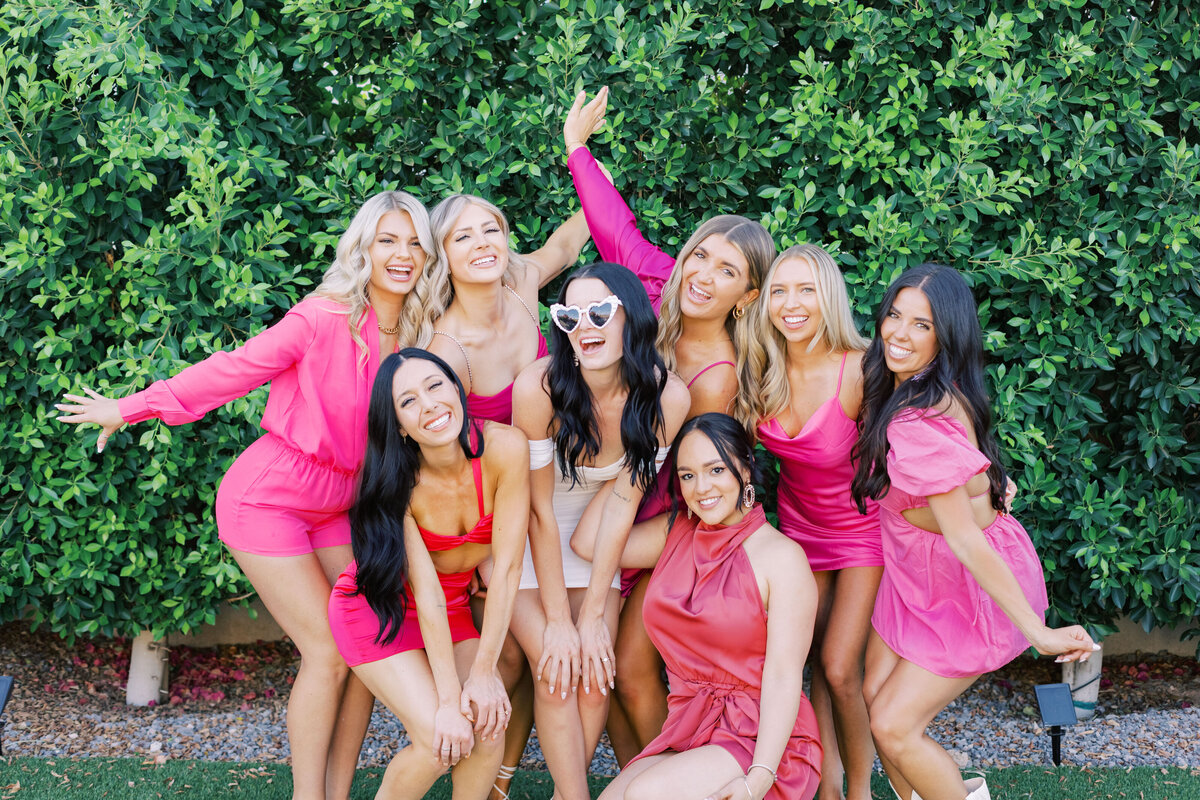 Make a splash with a lively poolside bachelorette bash in Scottsdale, featuring oversized floaties, tropical drinks, and lots of laughs. This gallery captures the vibrant energy and carefree spirit of a day spent celebrating with the bride tribe.