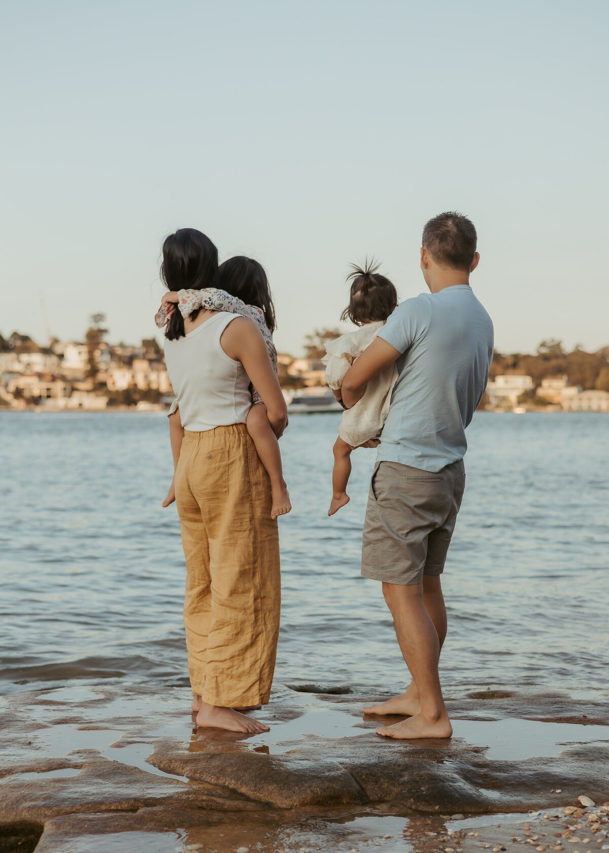 ydney-family-photography-beach-05