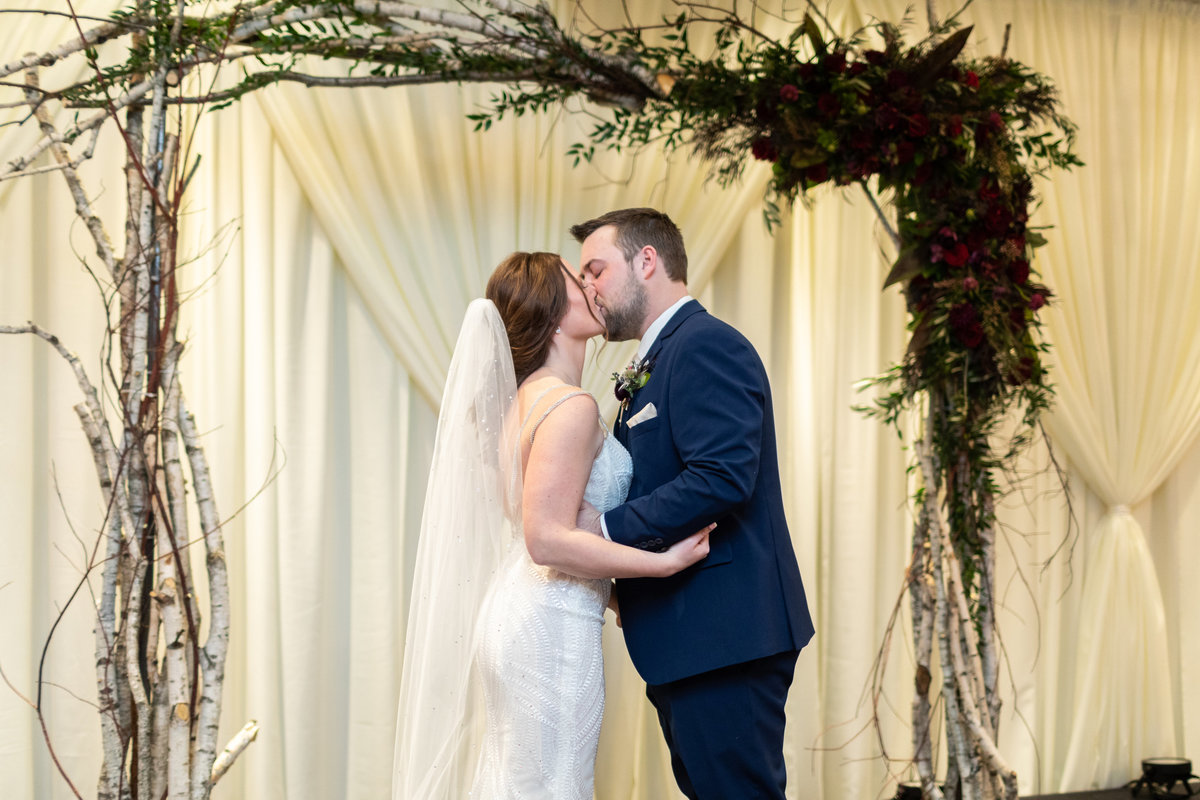 142111190209-35 mm-2