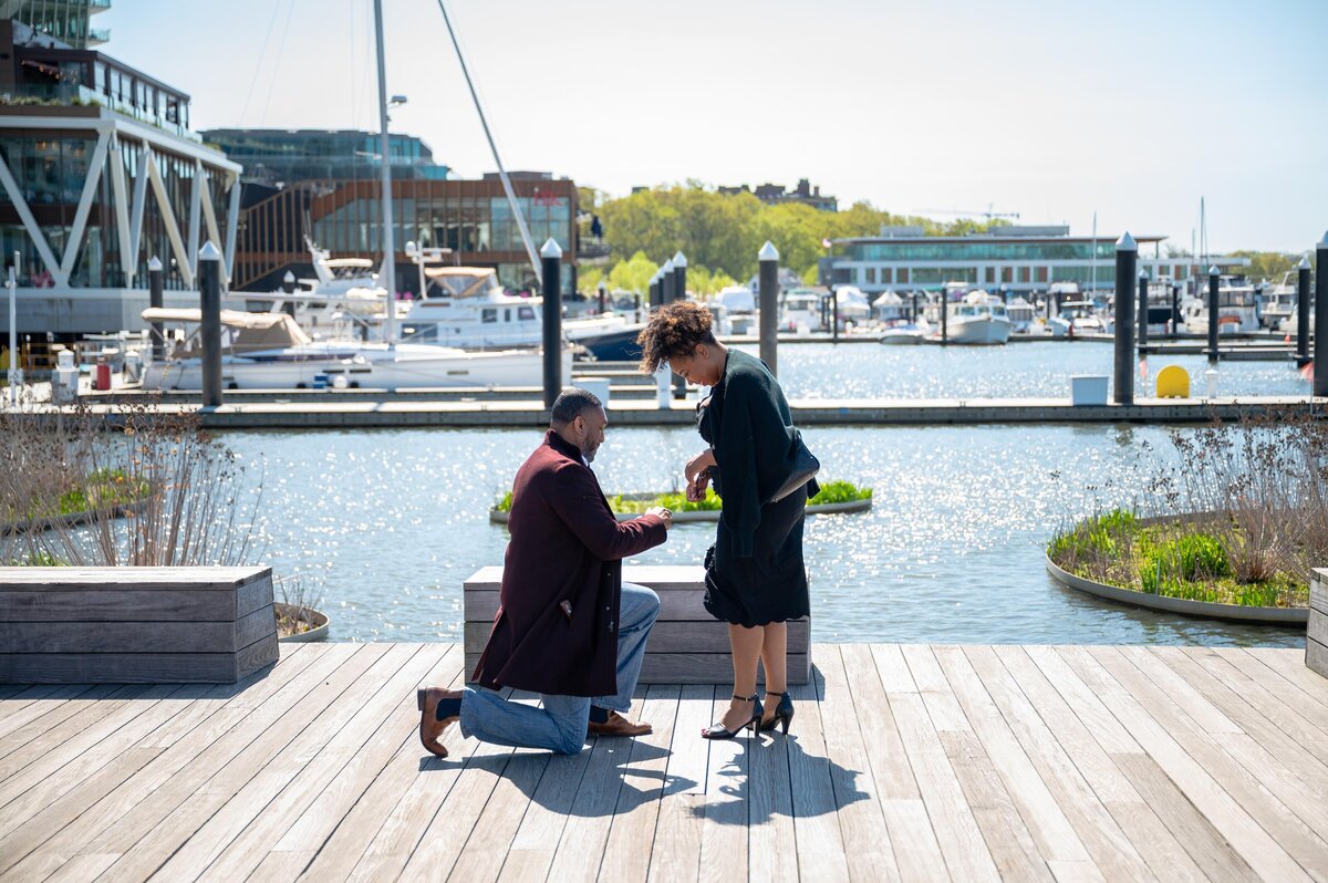 surprise-proposal-washington-dc-narvy-yard-jsasuphotography-3