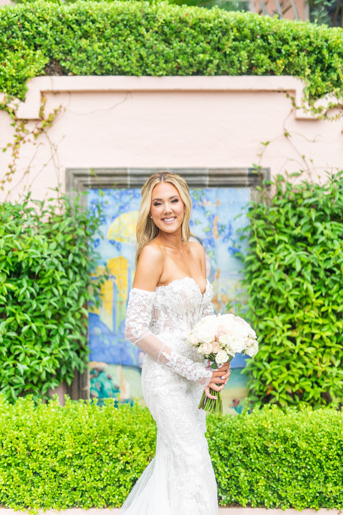 Mr&MrsMorralLaValencia09.16.23SBlog_SherrWeddings.jpg-0064 (1)