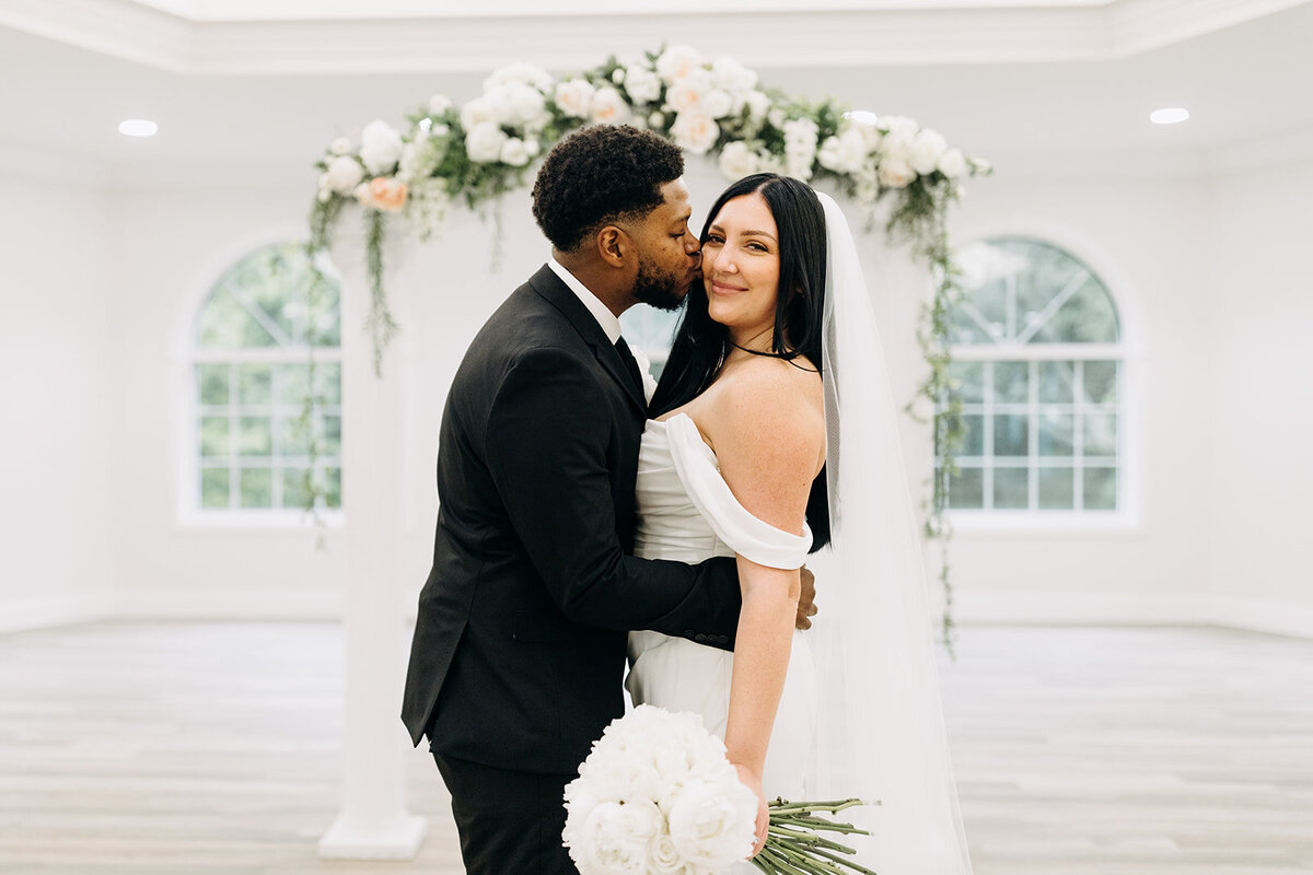 amber-mcwhorter-harborside-chapel-florida-elopement-chantilly-chic-celebrations-18