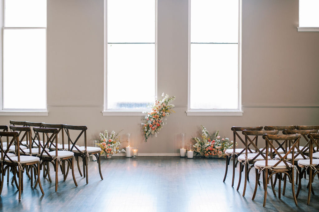 St James Wedding Floral Inspo 37