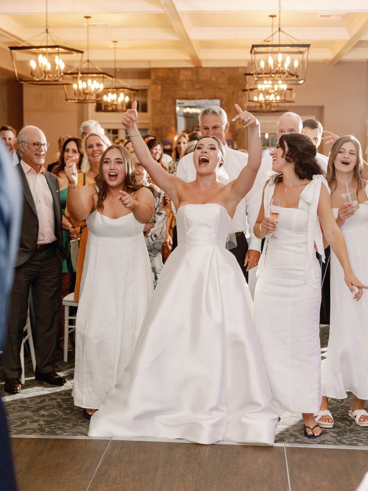 oswego-lake-country-club-wedding-by-portland-wedding-photographers-the-tenneys-37