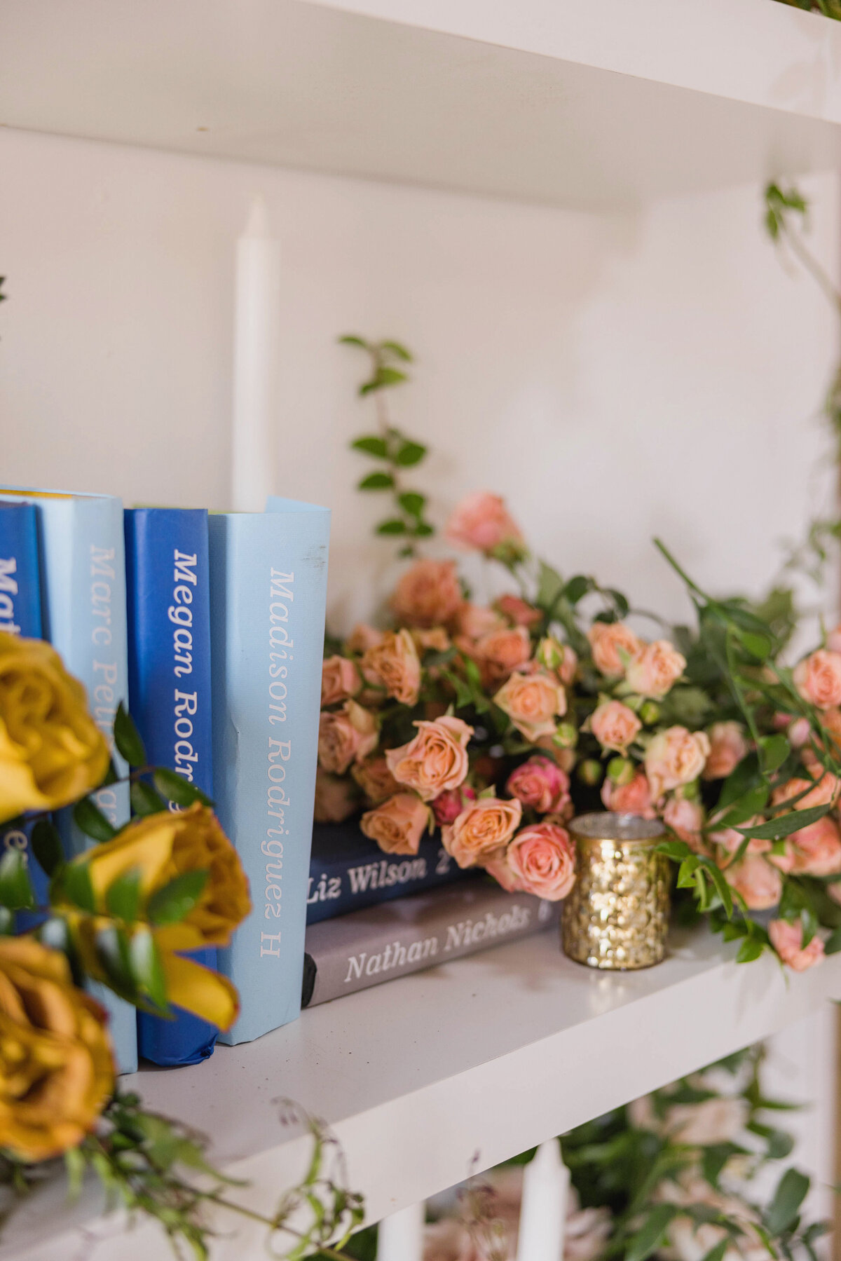books display wedding