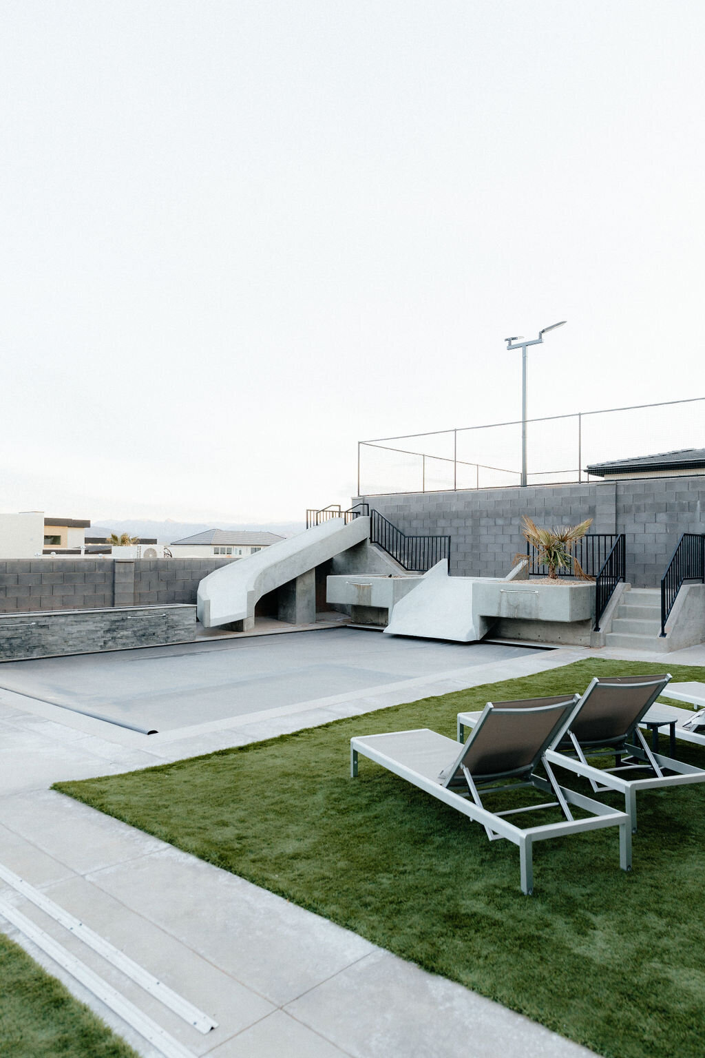 Beezah_FrankiesPlace_ALL-30