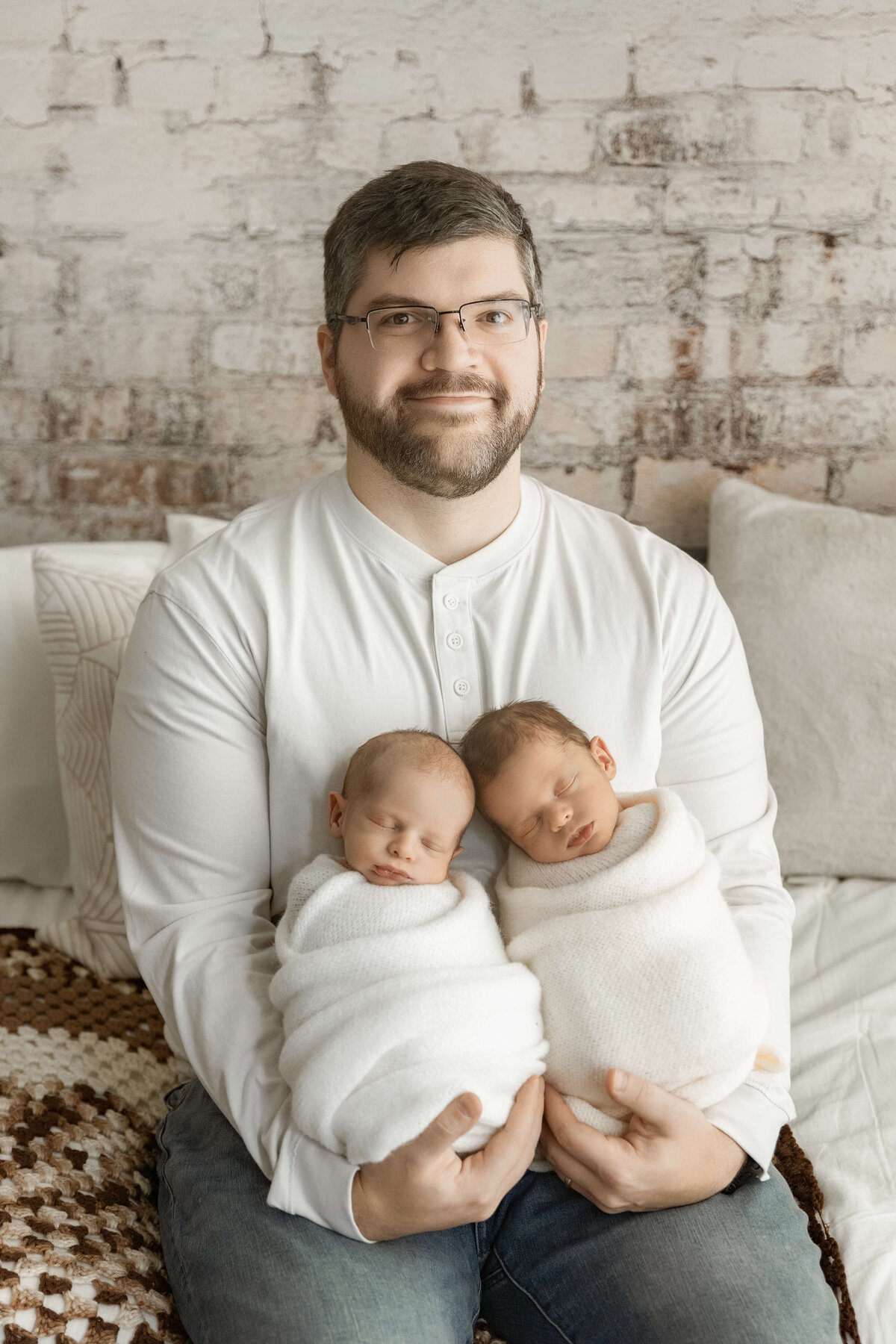 twin-newborn-photographer-harrisburg-pa-14