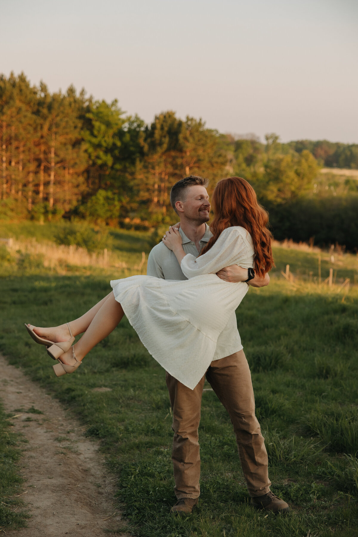 Evelyn and Kyle Minneapolis Engagement Photography-116