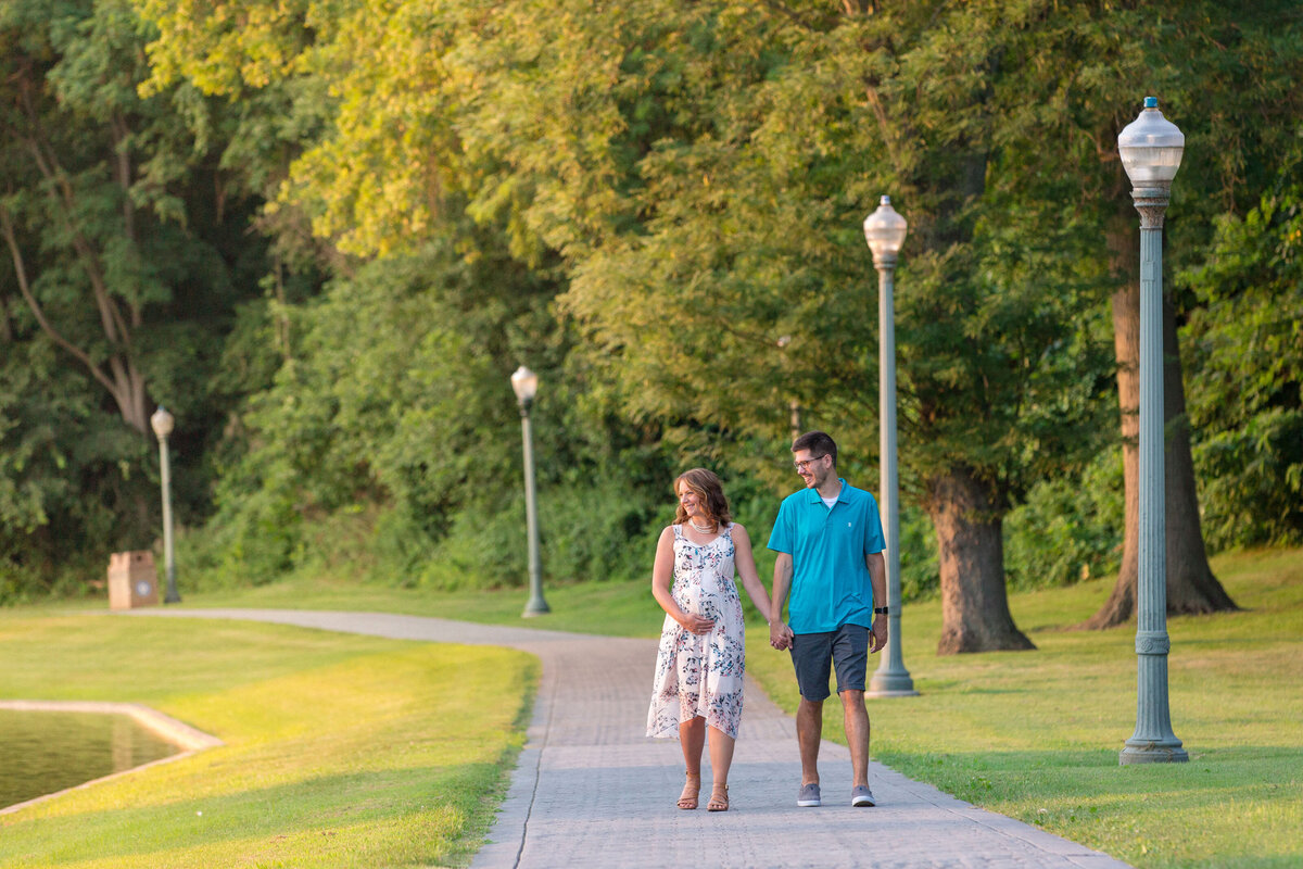 Maternity Photos_Harrisburg PA Materity Portrait Photographer_Photography by Erin Leigh_005