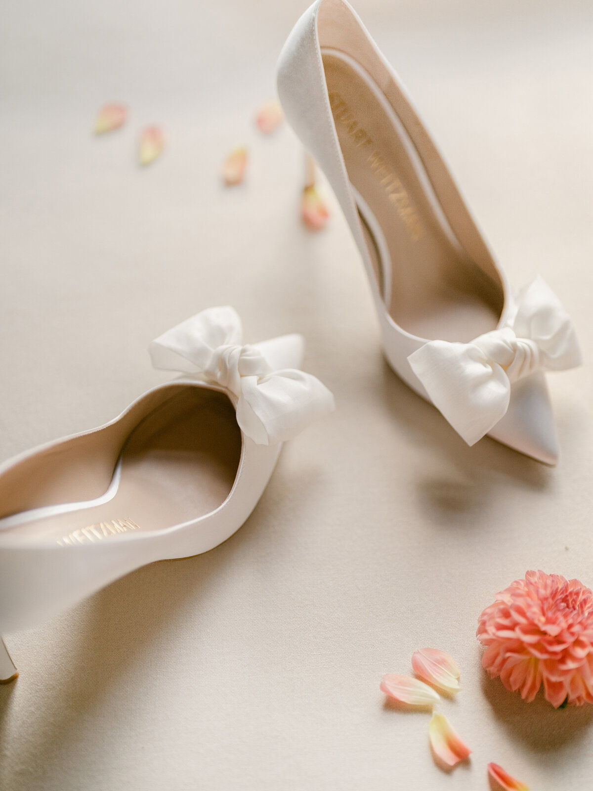 libertywarehouse-newyorkwedding-weddingwithaview-felixfeyginphotography-003