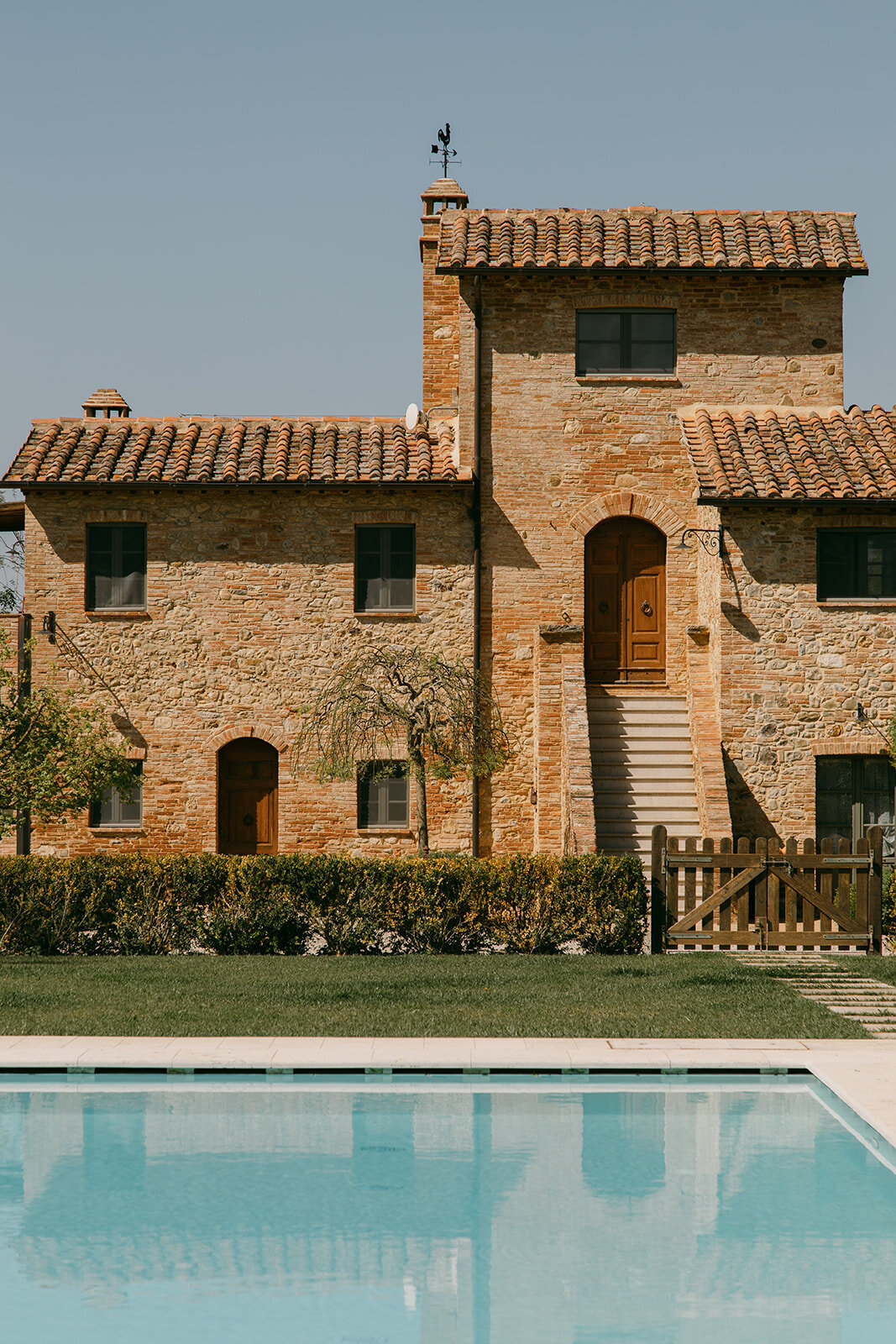 ali-rae-photography-tuscany-italy-val-d'orcia-wedding-elopement-6_websize