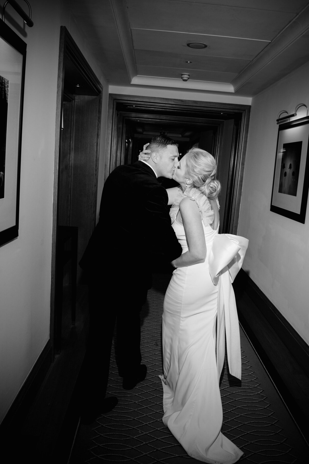 corinthia-hotel-london-wedding-photographer-london-302