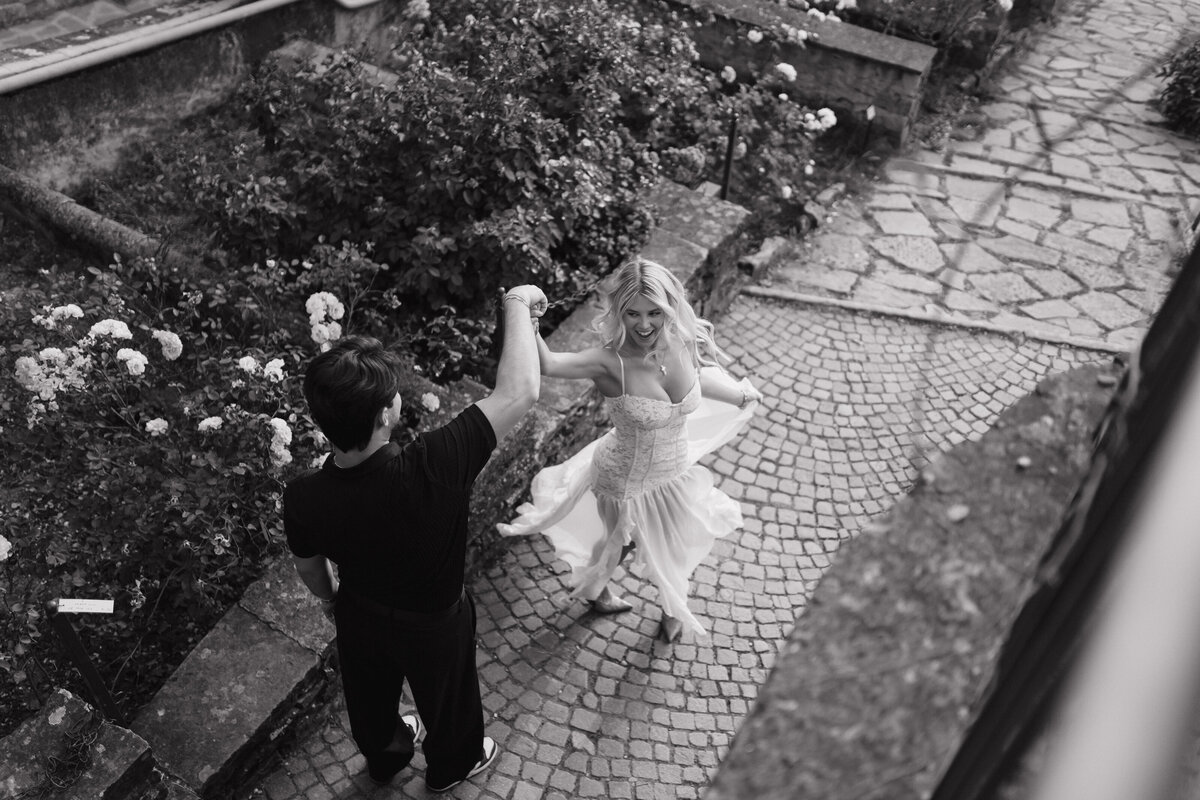 florence-italy-sunset-engagement-photos-46