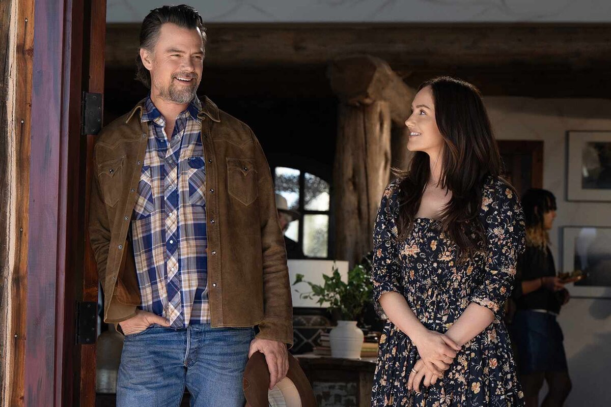 ransom-canyon-josh-duhamel-minka-kelly-main-042125-78a12a3731c44c44bac0ab8fdc7611e5