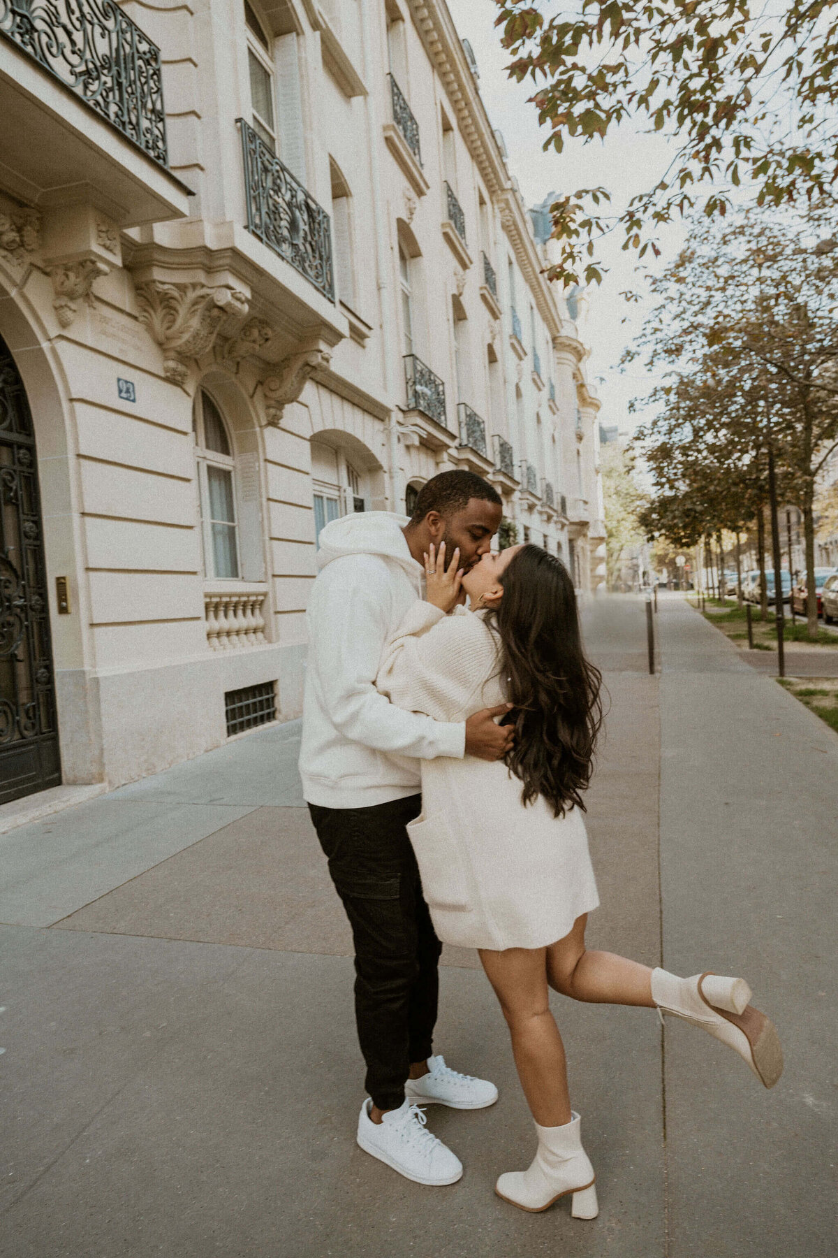 tinted-events-design-and-planning-paris-engagement-shot-paris-wedding-planner-paris-photography-alyssa-belkaci-tintedevents.comDSC_2952