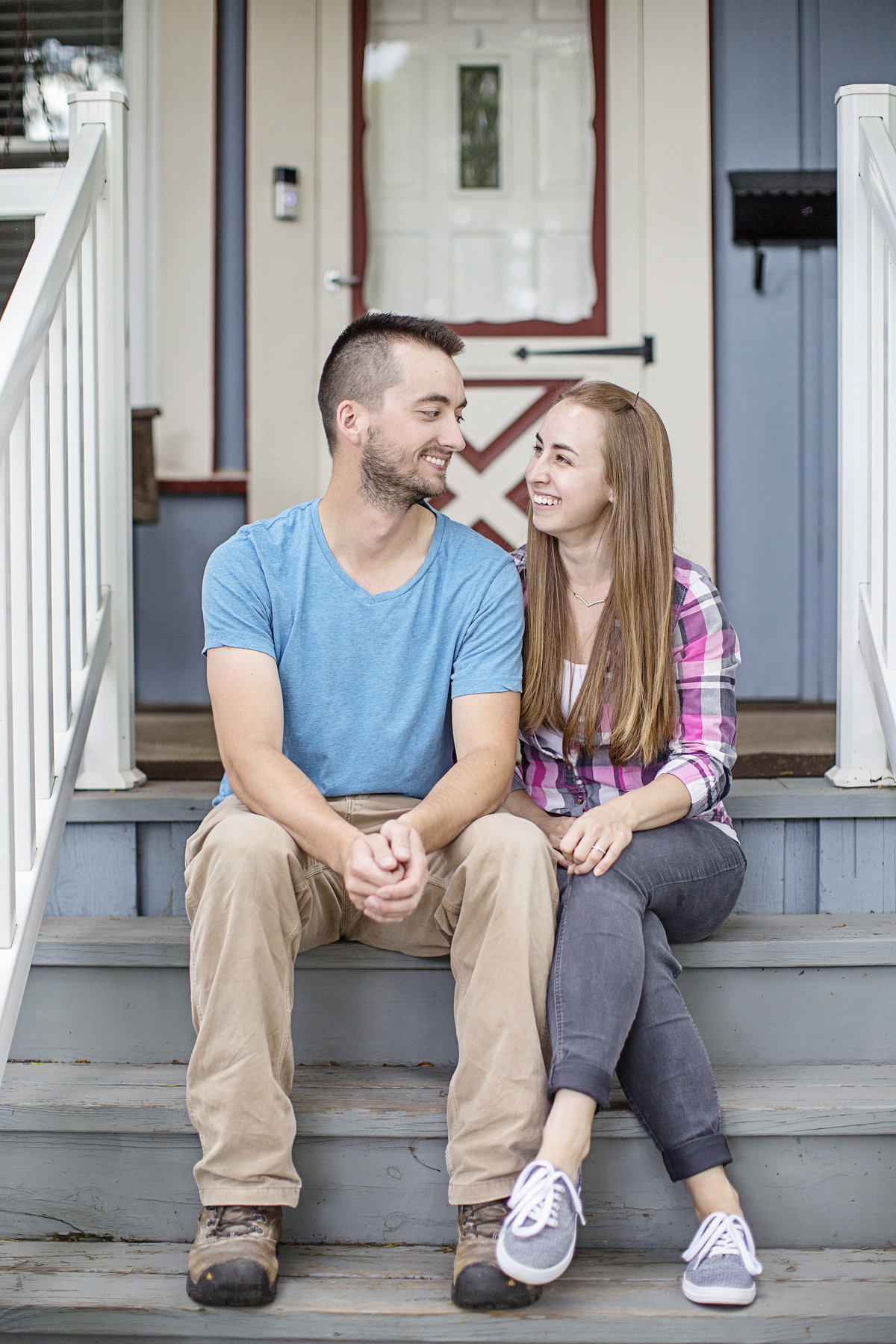 engaged couple engagement photos