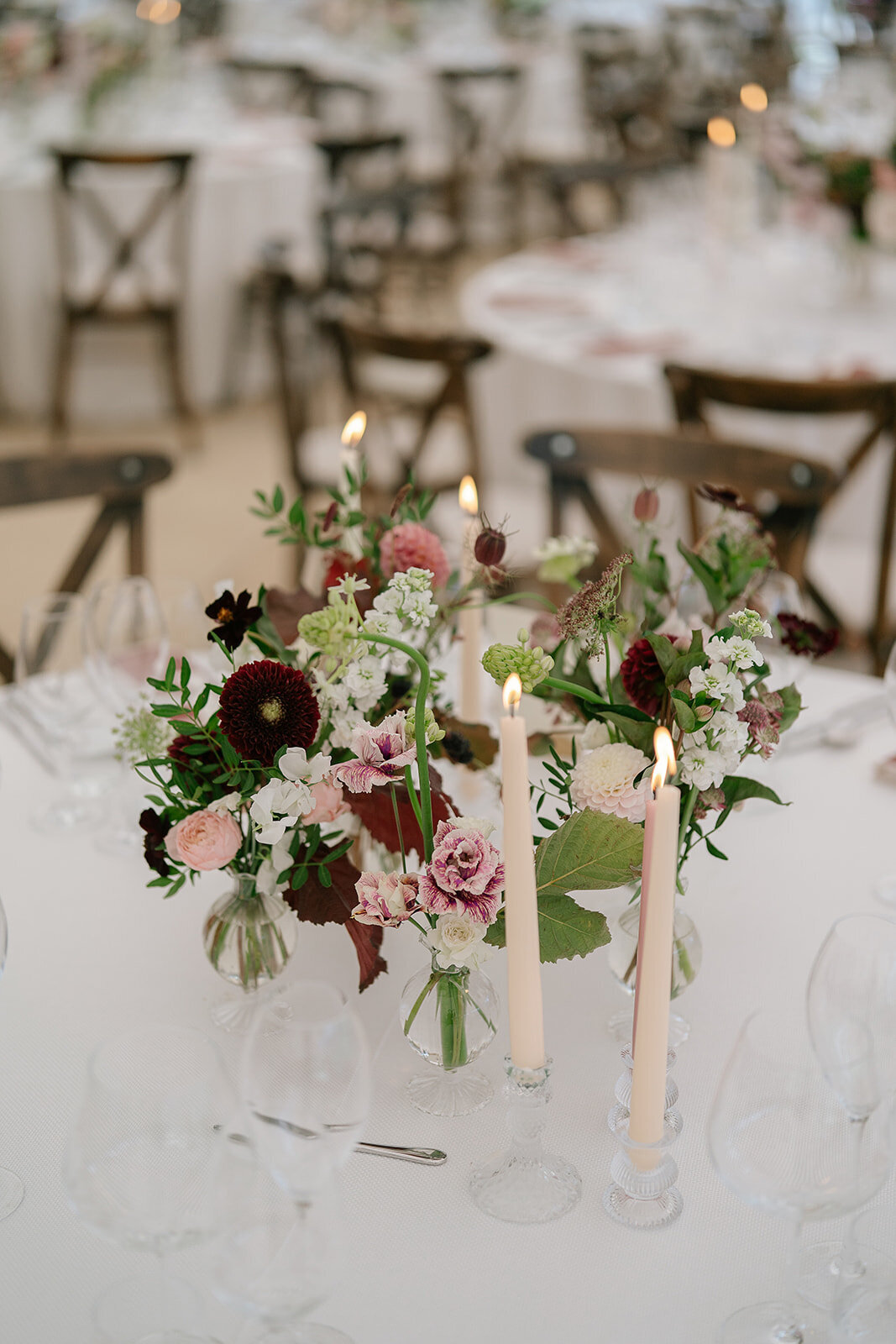 A&J-826_Wizz & Wild Wedding Florals