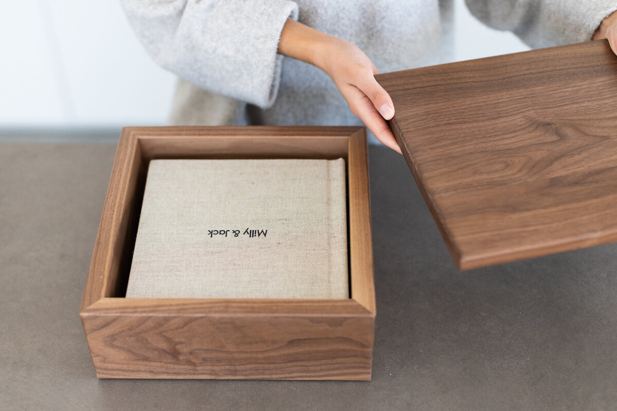 walnut-box-linen-album