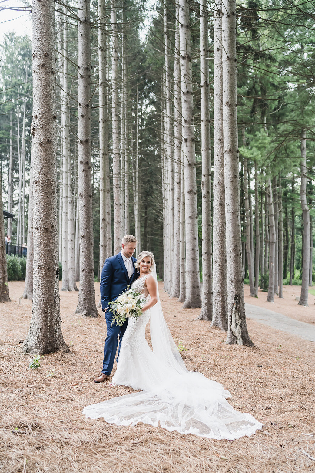 A chic black tie summer Shepherd's Hollow Golf Club Wedding