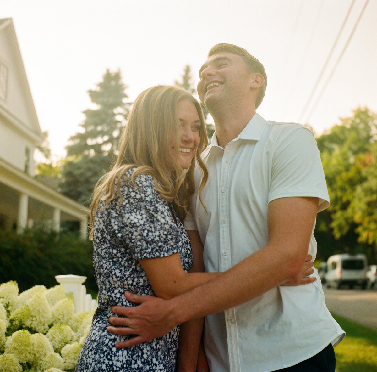 Excelsior-Minnesota-Summer-Engagement-Session-Clever-Disarray-1