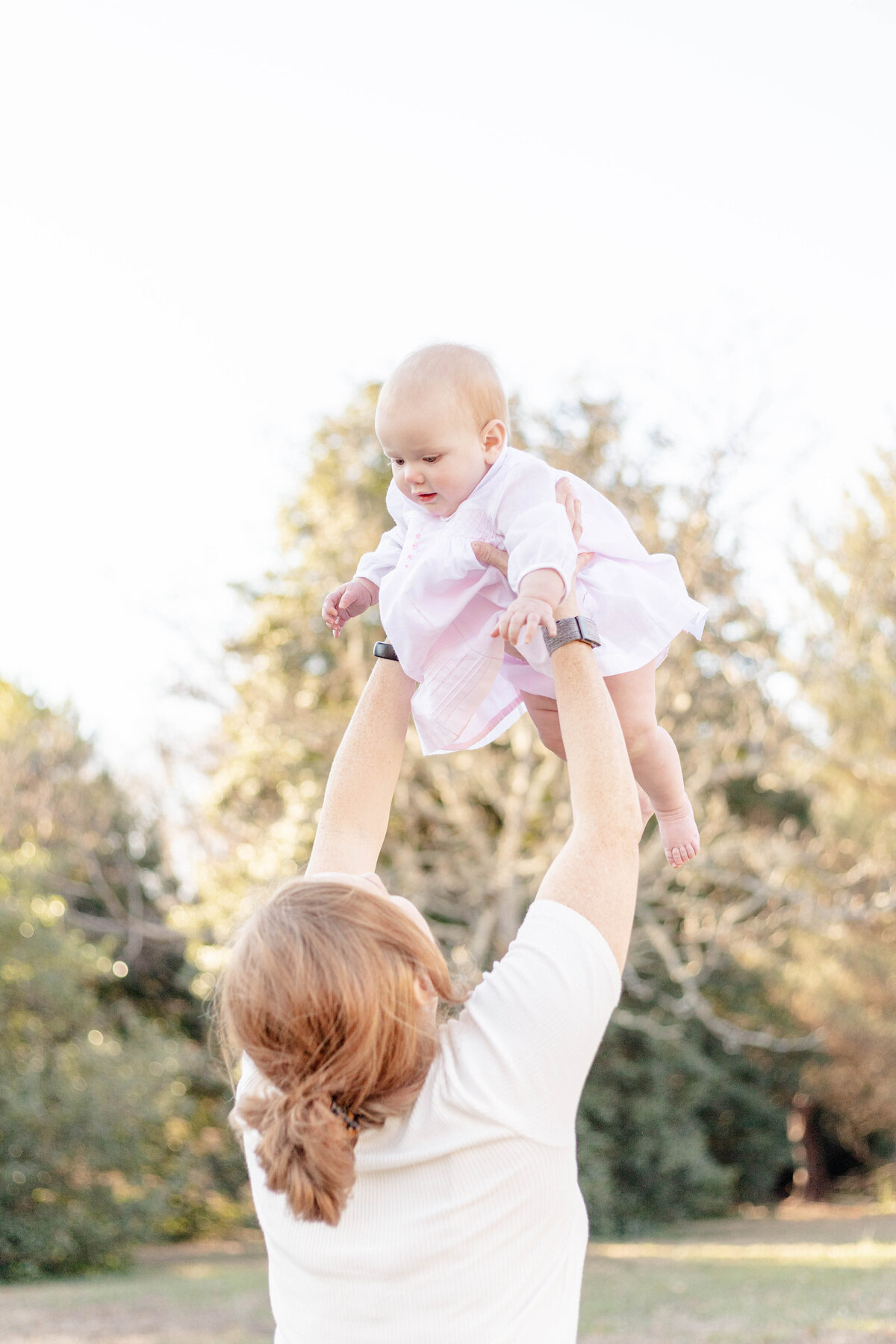 WinterFamilyPhotoSession2023-BabyLaney18