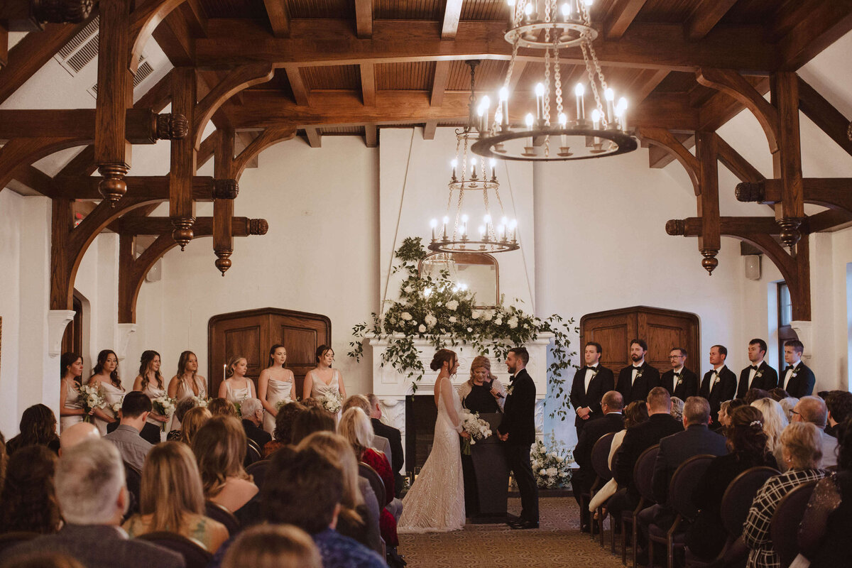 oshkosh-the-howard-nye-wedding-nikki-n-photography-263
