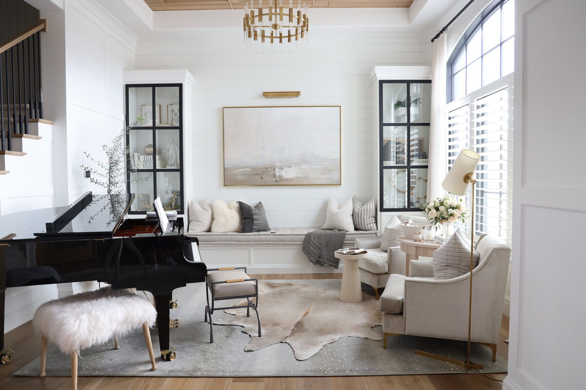 Banks Piano