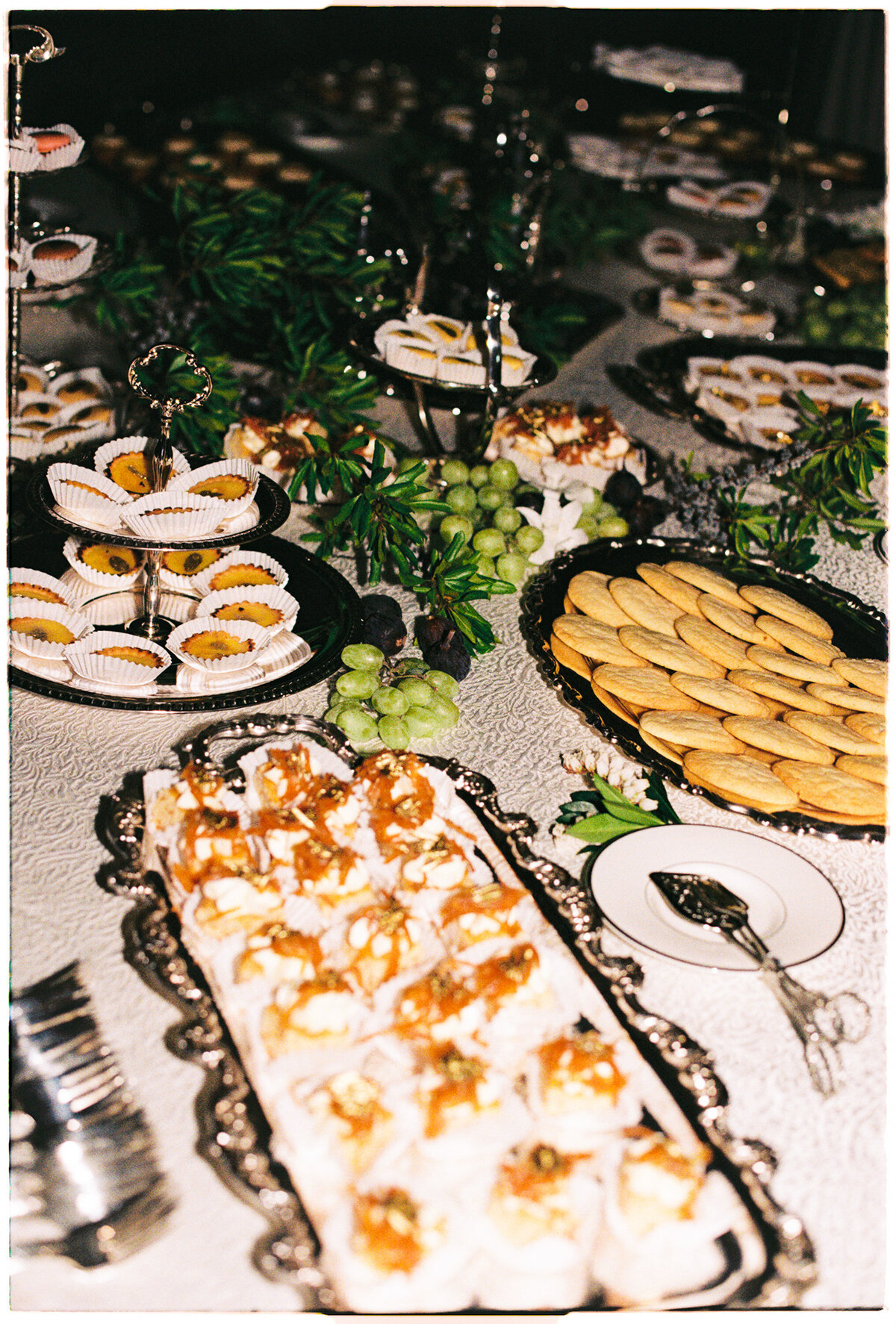 golden hour champagne ivory stone manor wedding lake geneva-131