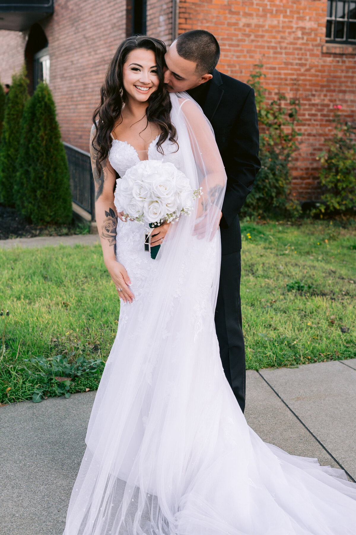 Tori-Mike-Wedding-Sneak-Peeks-086