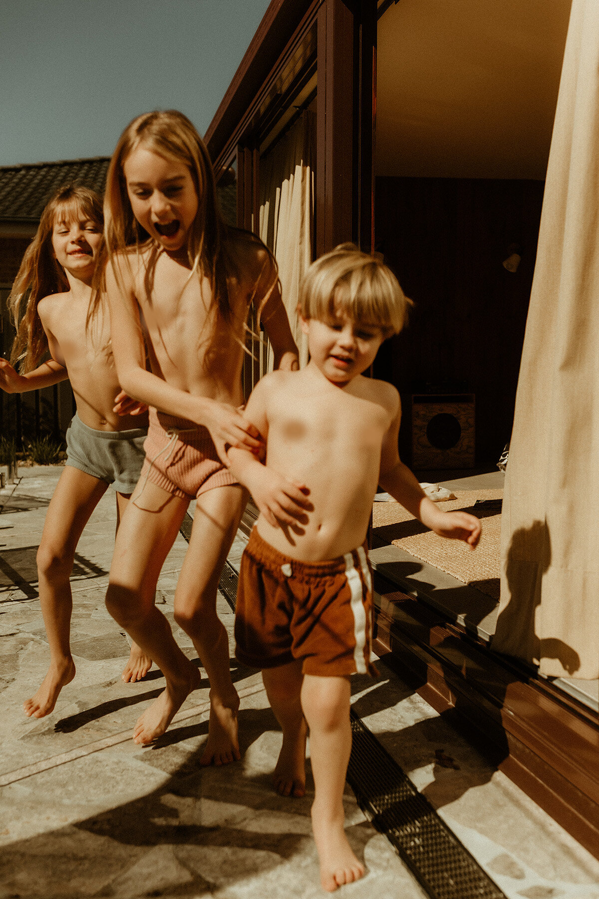 Emmawandphotography_crescentheadphotographer_sydneyfamilyphotographer_lifestylefamilyphotographer_holidayfamilyphotographer_travelphotographer20