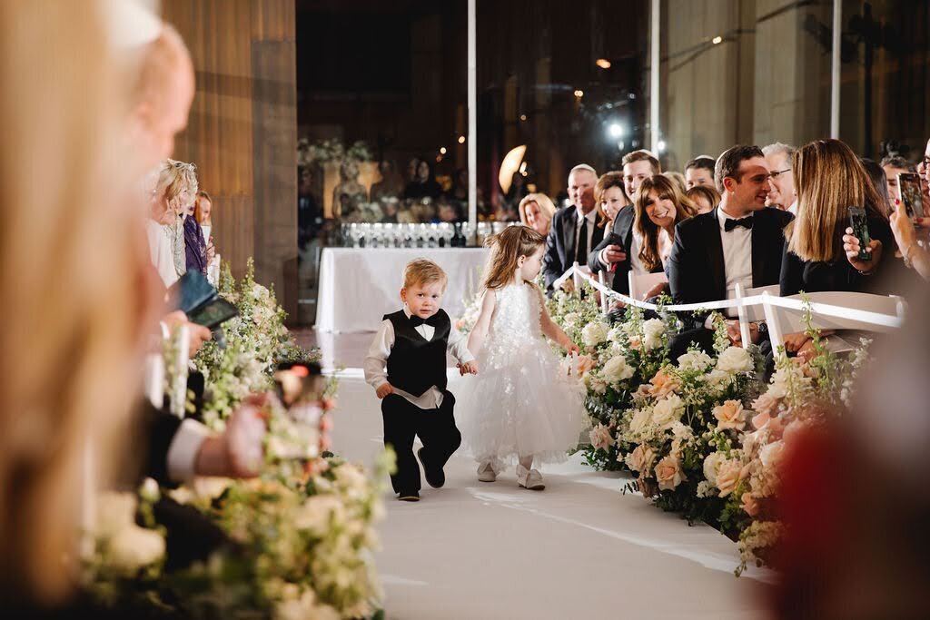 Carly-and-Gabe-Philadelphia-wedding-Barnes-Foundation12