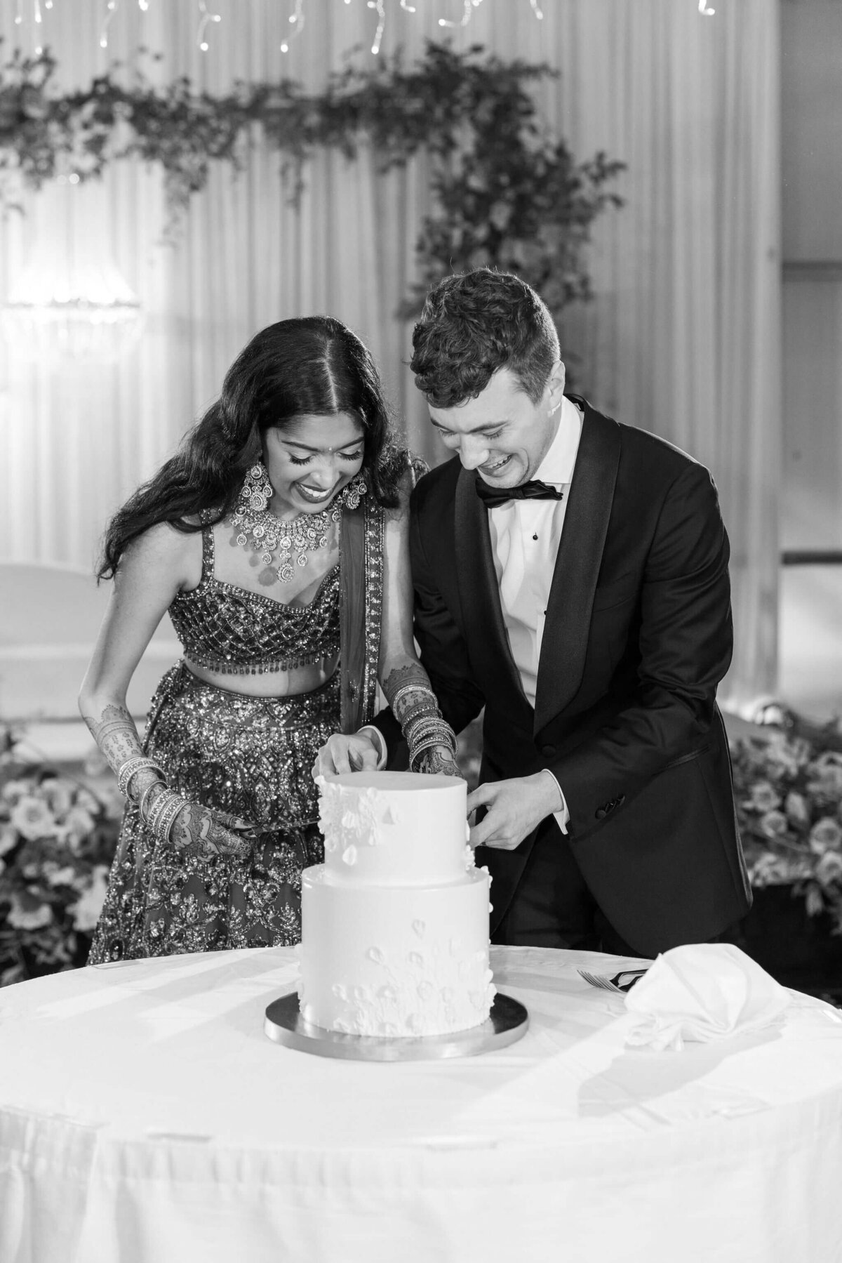 fashion-forward-couple-portraits-detroit