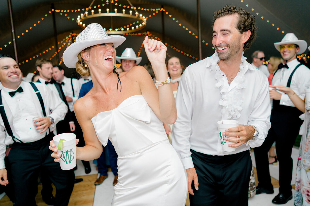 Agapae_oaks_st_helena_beaufort_destination_Wedding_Kailee_DiMeglio_Photography-1606