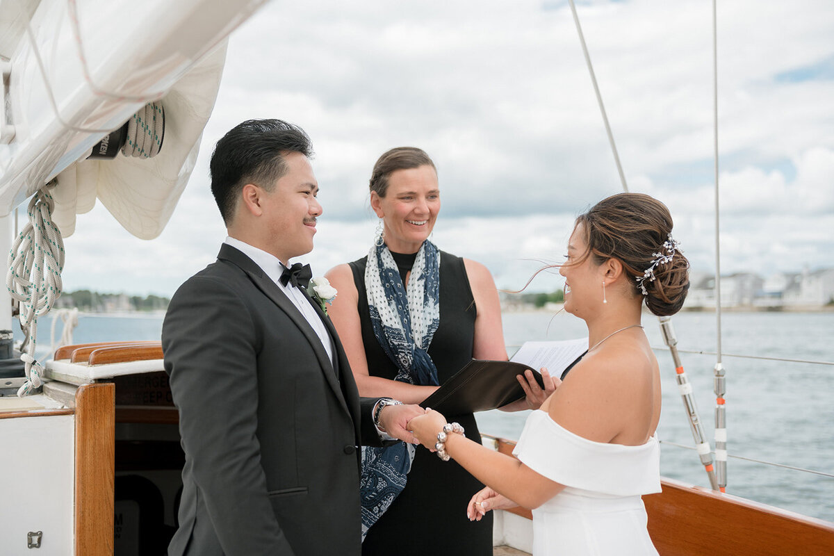 Elopement_Sailboat_Wedding_Newport_RIHBP_1577209CHilaryBPhotography