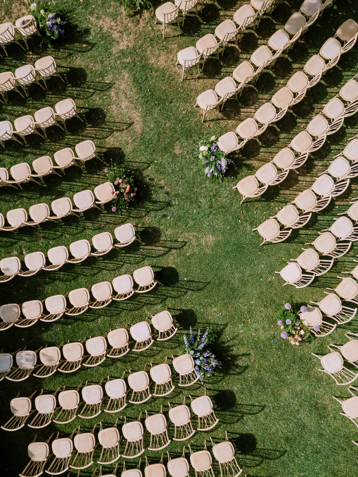 Sarah + Ainsley Filoli California Wedding Sneak Peeks Cassie Valente Photography 0035