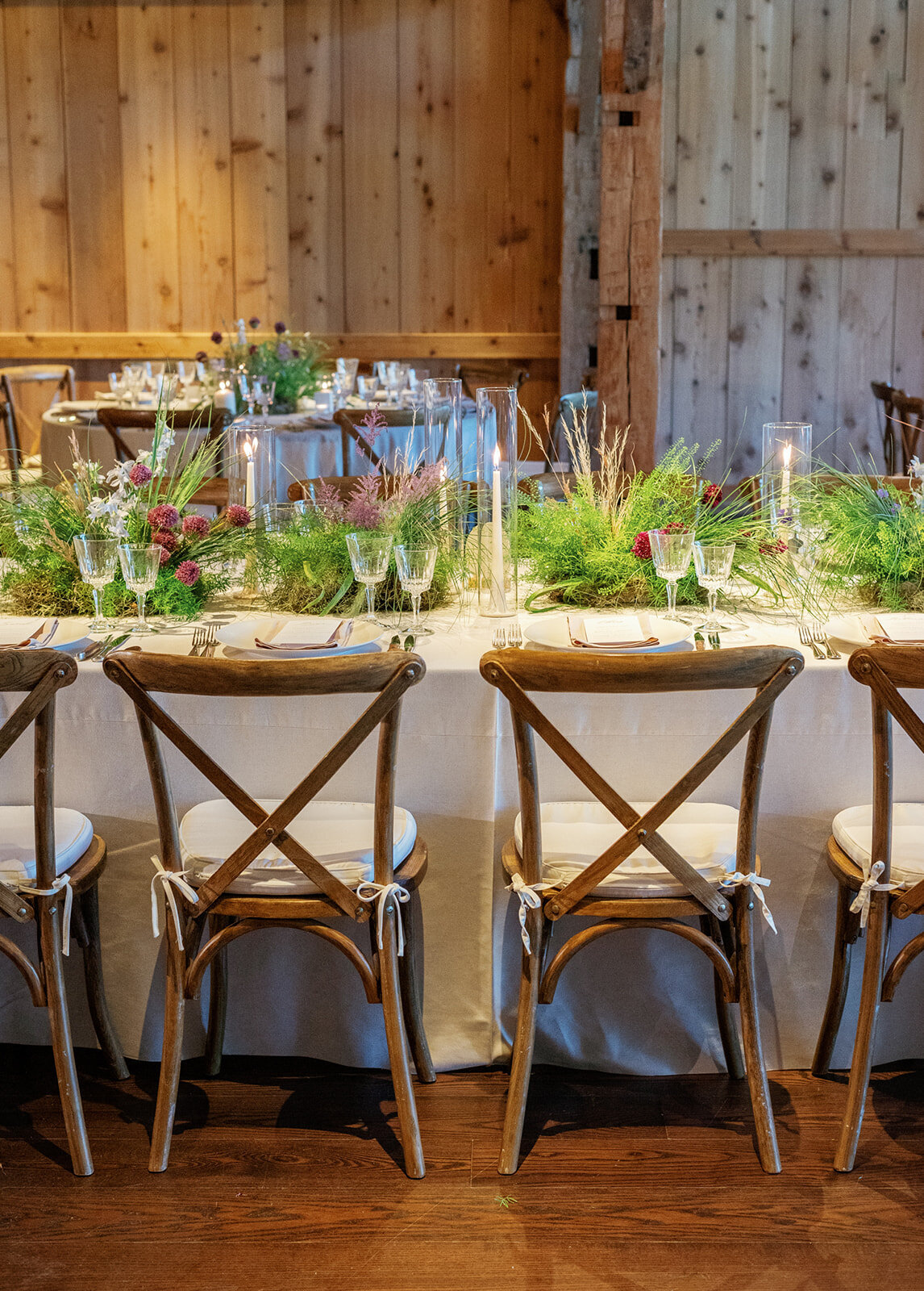 SophieAdamWeddingSELECTS8.24.24tablescape-9