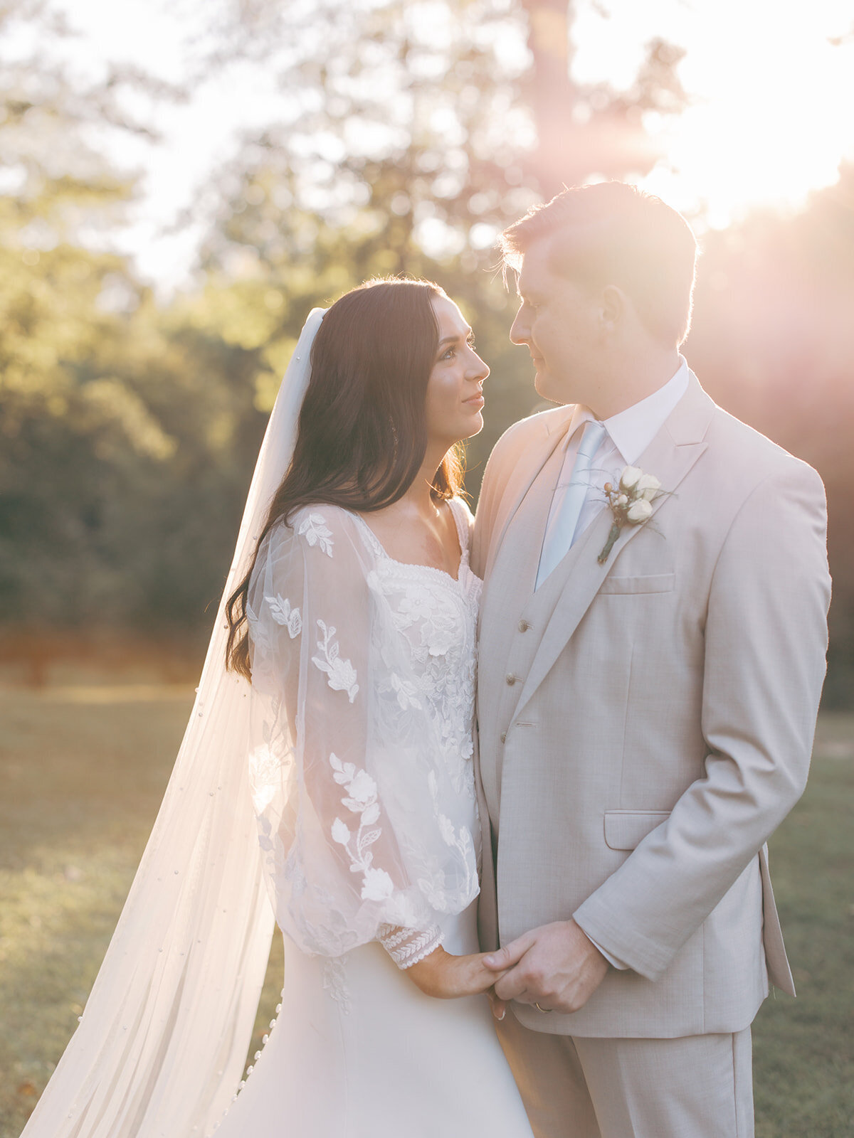 shea-gibson-mississippi-marriage-motherhood-photographer-sellers-wedding-676