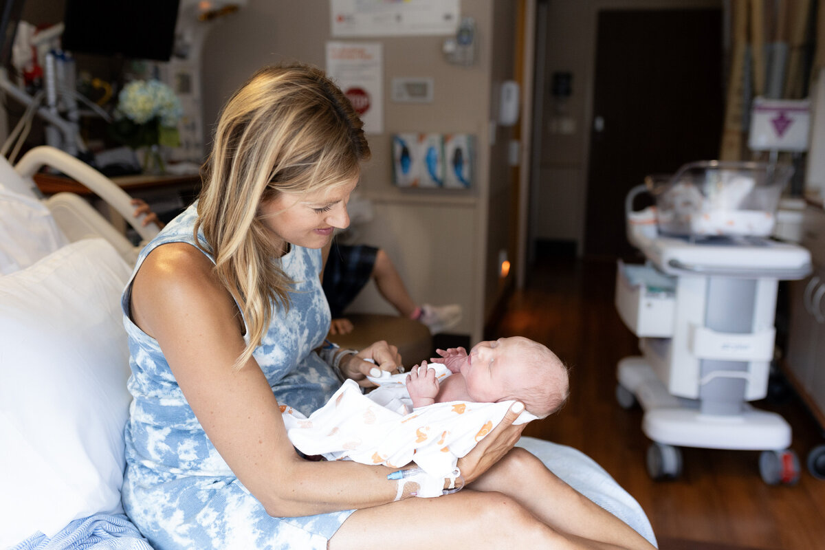 French-Hospital-Newborn-Photos009