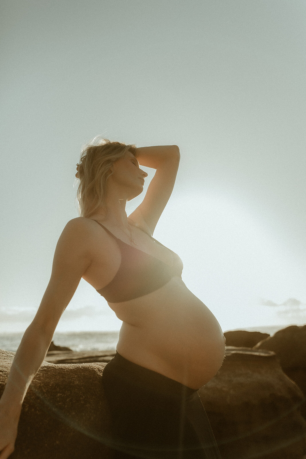 emmawandphotography_cronullamaternityphotographer_maternityphotographer_maternity_sutherlandshirephotographer_familymaternity_pregnancy_bumpphotography_cronulla