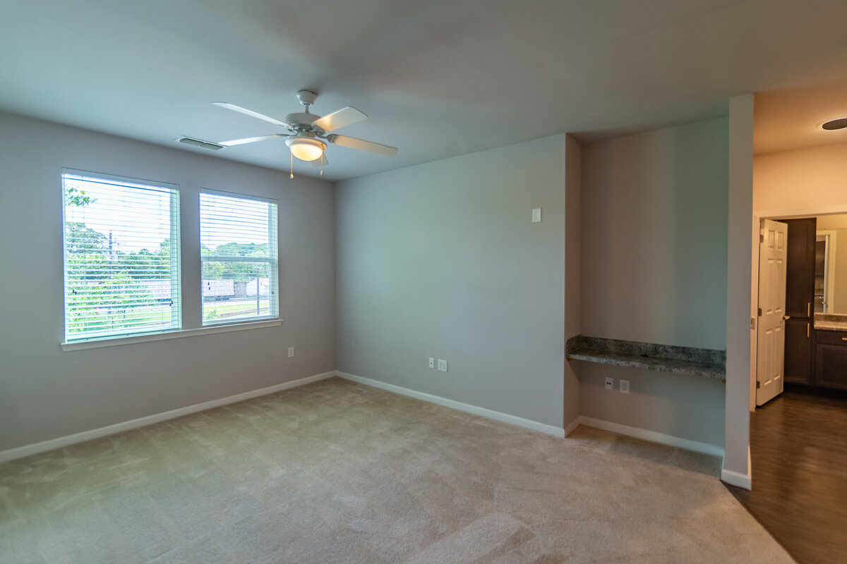 042924ATLGranite Crossing-73