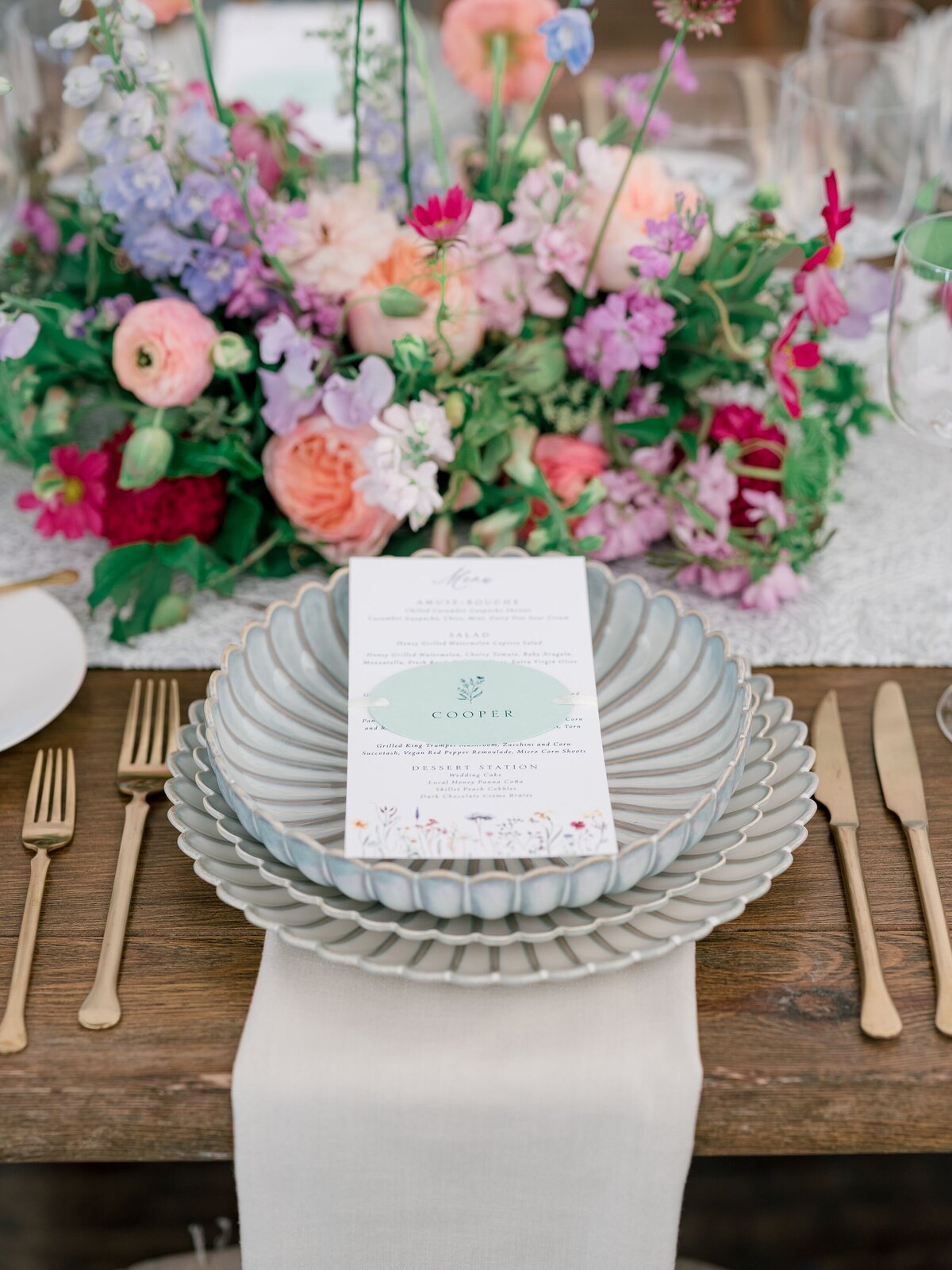 colorful-wedding-day-tabletop