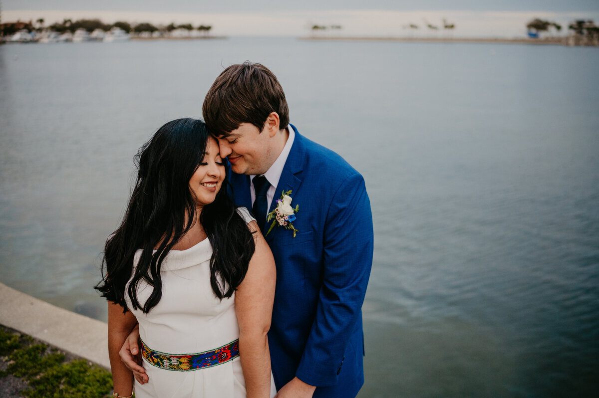 mariah-lacy-photo-elope-tampa-north-straub-park-chantilly-chic-celebrations-2