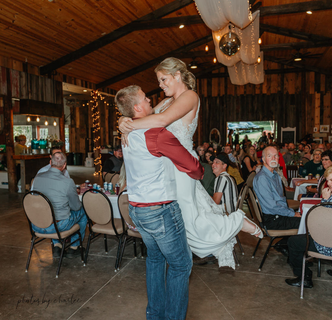 mondovi wedding photographer-94