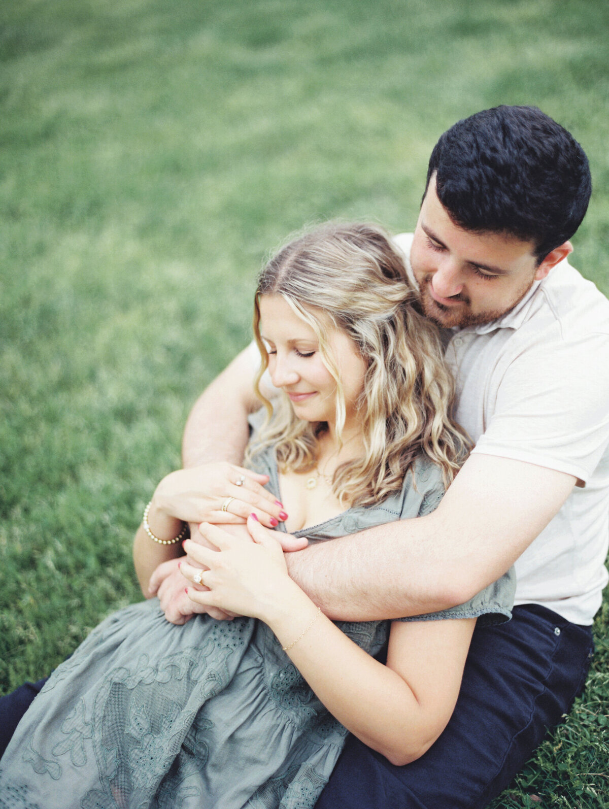 HannahDylanFilm-Mount-Vernon-Patterson-Park-Engagement-Session-Baltimore-Wedding-Phootgrapher-Nicole-Simensky-Photography-23